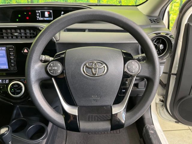 【ステアリングスイッチ】運転中、前方から目線をそらすことなく、オーディオ等の操作が可能な便利機能！安心＆快適なドライブを演出してくれます♪