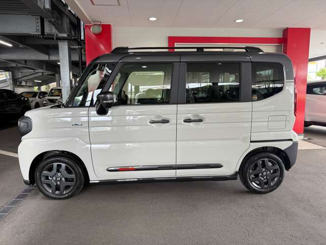 長崎車輌センターホームページが完成しました☆当社サービス内容を含む、お得な情報を掲載しておりますので、是非ともご覧下さい☆話題のCMもご覧頂けますよ♪♪