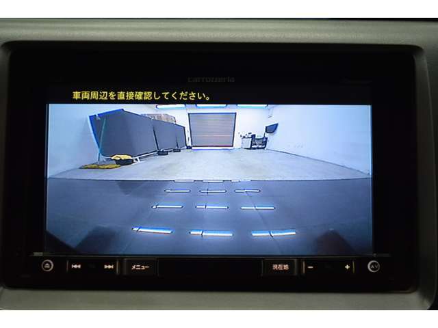 バックモニターで車庫入れ楽々♪