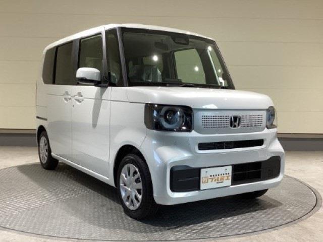 グループ年間販売台数は4，000台以上！！大量販売・大量仕入によって低価格での提供を実現しています！