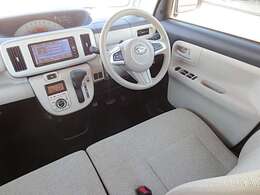 運転席回りの雰囲気になります！プライスに自信有り！！☆無料電話0078-6002-323494、お気軽に問い合わせください！！