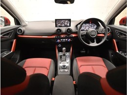 禁煙車ですので車内にはタバコはもちろん、ペットなどの気になる匂いもありません。