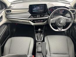 【インパネ全体】全方位で視界が広く、高い目線で運転もしやすいです！