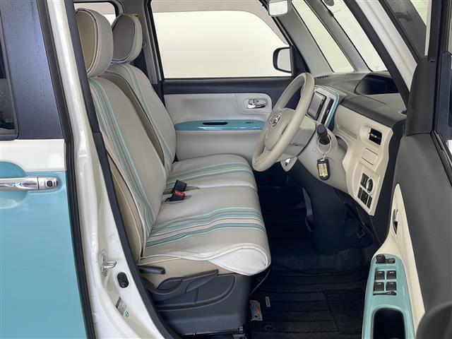 【運転席】座り心地が良いシートなので長時間の運転でも快適にお過ごしいただけます。新品のフロアマットのご注文も可能です。掲載箇所以外にご希望の写真がございましたらお気軽にお問い合わせ下さい。