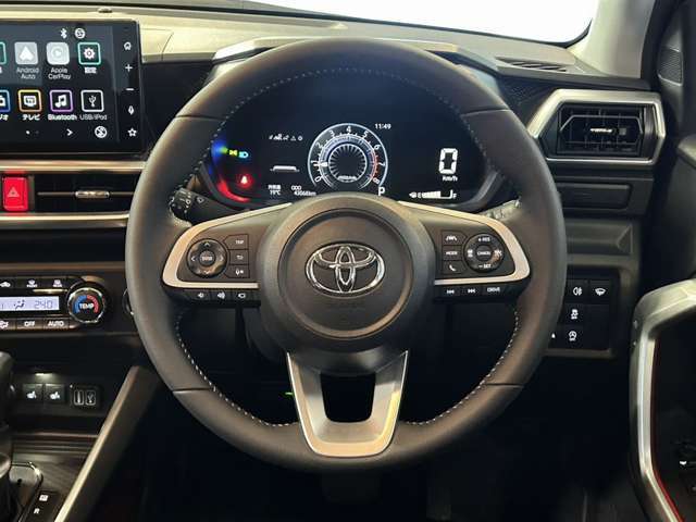 任意保険、定期点検、ロードサービスなどお車のコトならお任せください！当店ではお客様のカーライフをトータルサポート致します！