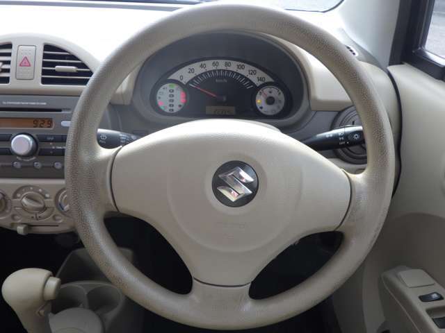 エンジン系・ブレーキ系・オイル系・ベルト系・電装系等の主要部分から細かい部分まで点検します！