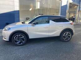 弊社ポリシーとして、全中古車、お忙しく実車確認できないお客様のために実車確認頂かなくとも安心して購入頂けれるクオリティを目指して仕上げております。