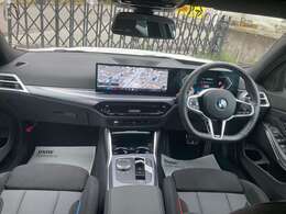 ☆センターパネルを運転席側に僅かに傾けたBMW独特のインパネ☆【駆け抜ける歓び】はここからもスタートしております☆