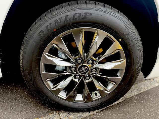 3.3寸 15反   3.5寸 28反(購入希望あり) トヨタ ランドクルーザー300 3.3 ZX ディーゼル 4WD 1098.0万円