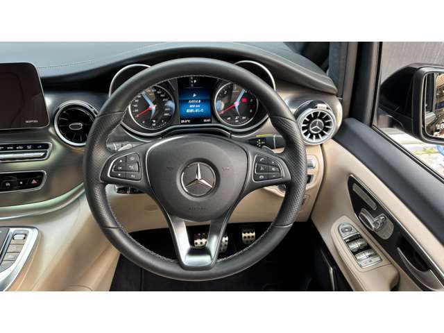 コンパクトクラスから人気のSUVまで、多彩な認定中古車をラインアップ。充実した保証*1や電気自動車向け充電サポートもご用意しております。