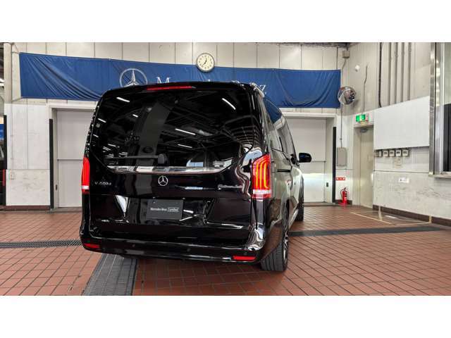 お取扱するお車は、デモカー・弊社が販売した車が中心で、全てのお車が『認定中古車保証』付のお車です。また、メルセデス・ベンツが指定した認定整備基準をクリアしたクオリティーの状態でご納車致します。