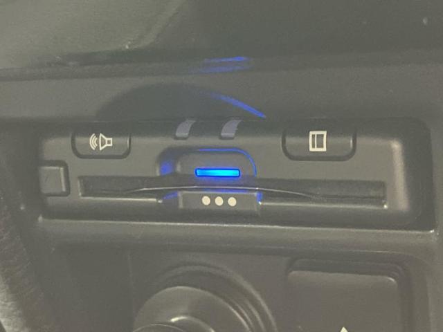 お車に合わせて無料保証以外にも、保証範囲、期間、距離を拡充させた有料保証もご用意しております！中古車の購入が初めてで不安・・・というお客様もご安心ください！