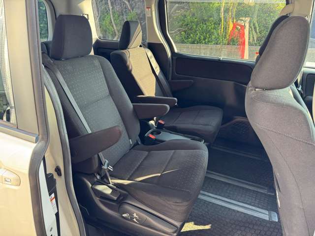 お車のカスタム、ナビやETCの取り付けなど、お車に関してでしたら何でもお声掛けください。