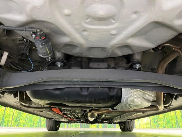 下回りがきれいなうちに、防錆加工の施工がオススメ。降雪地域はもちろん、沿岸部にお住いの方や、趣味でマリン・ウィンタースポーツをされる方にご好評いただいております。