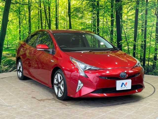大好評のボディコーティング「弾スプラッシュコート」もご納車までに施工可能。通常のガラスコートと異なる、耐久年数6年の無機質ガラスコーティングが、ボディをキレイな状態に保ってくれます。