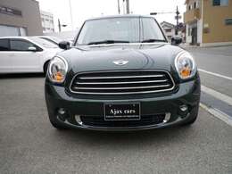 結構キレイですよ。目立った傷もないと思いますが、一度お客様の厳しい目でご確認くださいね。ご満足いただけると思います。