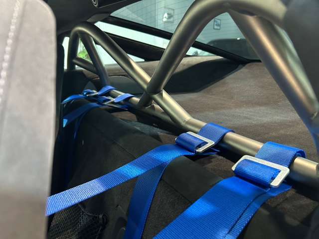 御購入後のアフターメンテナンスもお客様のご予算に応じて柔軟にご対応いたします。車検整備・一般整備・ボディ塗装などお気軽にご相談ください。
