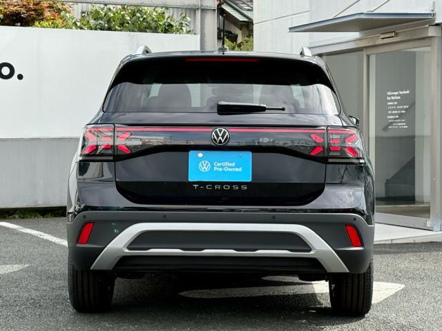 高強度ボディ×衝撃吸収構造で、万が一にも備えた安心設計。Volkswagenならではの安全性能です。