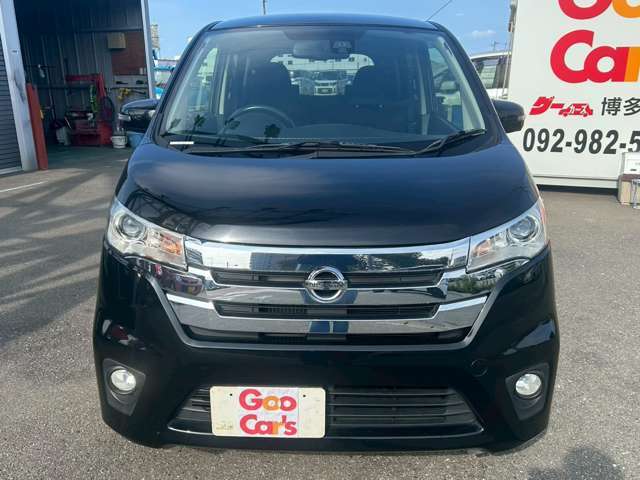 新品タイヤも取り揃えています。メーカーのオーダーも可能です。