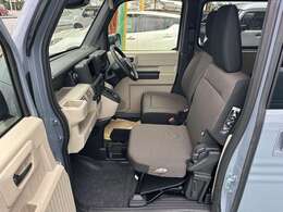 ★遠方の方は、お電話やLINEでのご相談も可能です！またインターネットを使用したライブ商談も可能です！是非お気軽にご相談下さい！