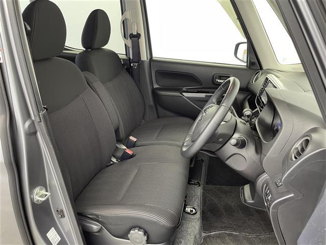 【4人乗り】座り心地が良いシートなので長時間の運転でも快適にお過ごしいただけます。新品のフロアマットのご注文も可能です。掲載箇所以外にご希望の写真がございましたらお気軽にお問い合わせ下さい。