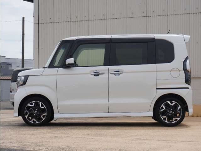 ◆法定整備実施◆Honda認定中古車の整備基準にもとづく整備を実施いたします。法定点検の整備に加え、Honda独自のプラスアルファー点検整備を実施。基準を満たしていない消耗部品を交換いたします。