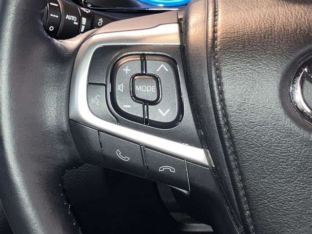 運転中のオーディオ操作はステアリングスイッチで！目線を外さないから安全性がUP♪