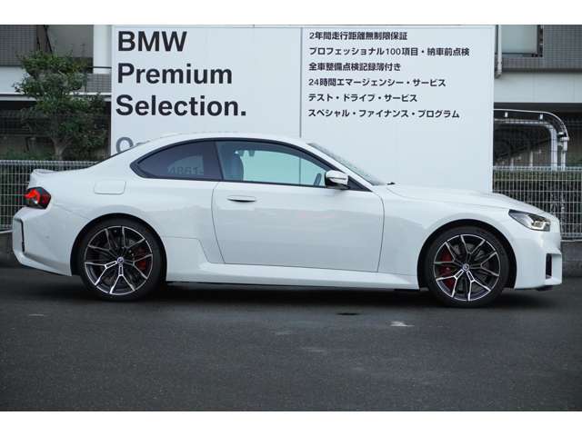 ☆全国BMW正規ディーラーネット認定中古車保証☆万が一の場合でもご安心くださいませ！お問い合わせは大阪BMW  Premium Selection 吹田（無料ダイヤル）0078-6002-613077迄お待ちしております。毎水曜、第二火曜定休