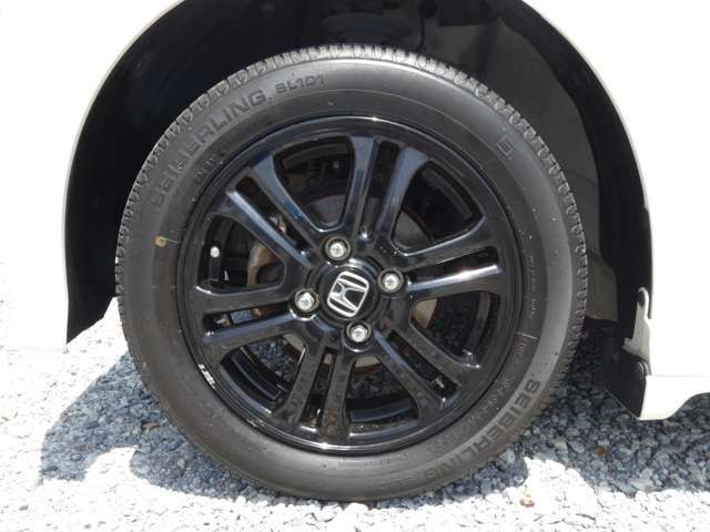 認定指定工場にて整備点検後の納車とさせて頂いております。交換部品が出る場合でも費用は一切頂きません！（部品代・作業工賃　共に無料）　ご安心してお乗り頂けます。
