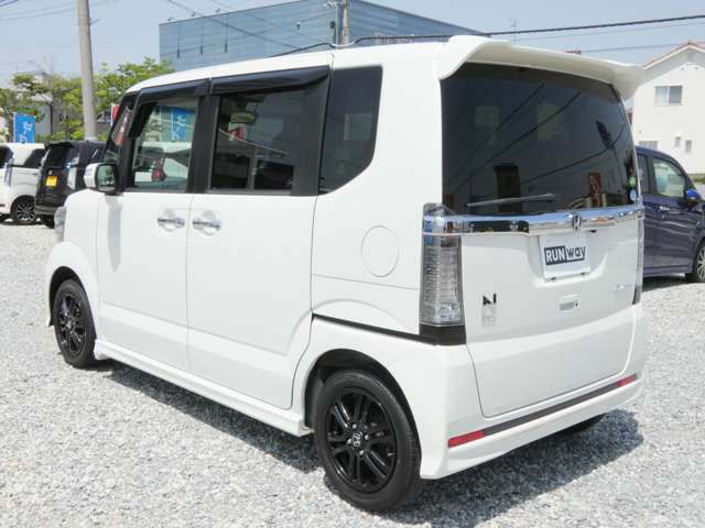 当店は全車両入庫時に状態チェック、走行テストを実施しております。修復の有無に関わらず安心してお乗りいただけます。