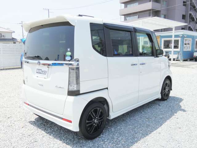 掲載されている画像だけではわからないこともあるかと思いますが、修復箇所・キズ・装備・その他不明点はお気軽にお尋ねください☆