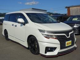 お客様のカーライフをサポートする営業STAFFが皆様のクルマ選びをお手伝いをさせていただきます☆