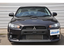 スタイリッシュで精悍なフロントマスクです☆走りのオーラを感じます♪♪