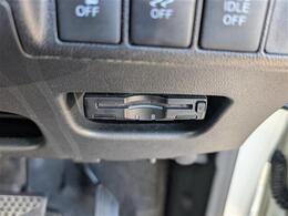 安心の全車保証付き！（※部分保証、国産車は納車後3ヶ月、輸入車は納車後1ヶ月の保証期間となります）。その他長期保証(有償)もご用意しております！※長期保証を付帯できる車両には条件がございます。