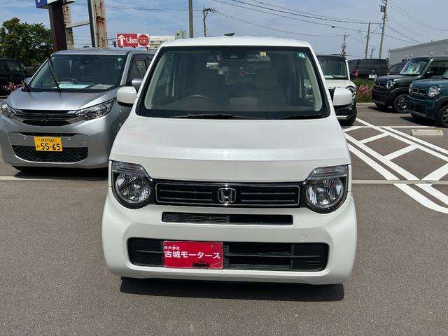 在庫数は約800台！！ 年間販売台数は約4000台！！ 大量販売・大量仕入で1台あたりのコストを削減しています！！