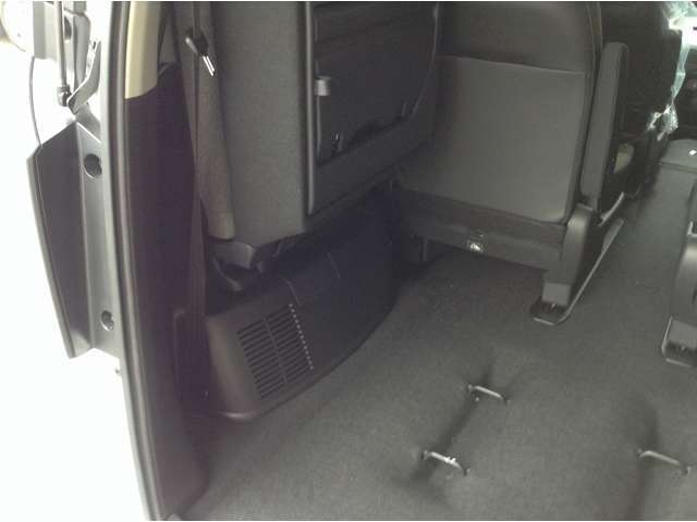車内に広々とした空間が出きて、色々な使用状況にも対応します！