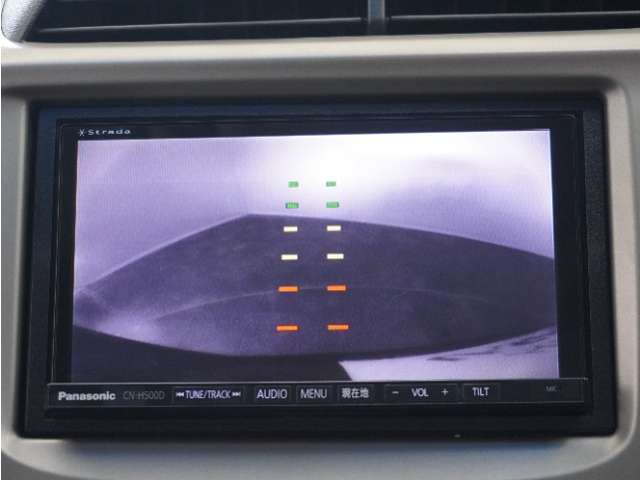 ◆バックカメラ◆リバースにするだけで映ります、後方の安全確認や、狭い駐車場での車庫入れ、雨の日や夜間など視界の悪い時に便利です！安全にバックする為には欠かせない装備です。※社外品の為、保証対象外