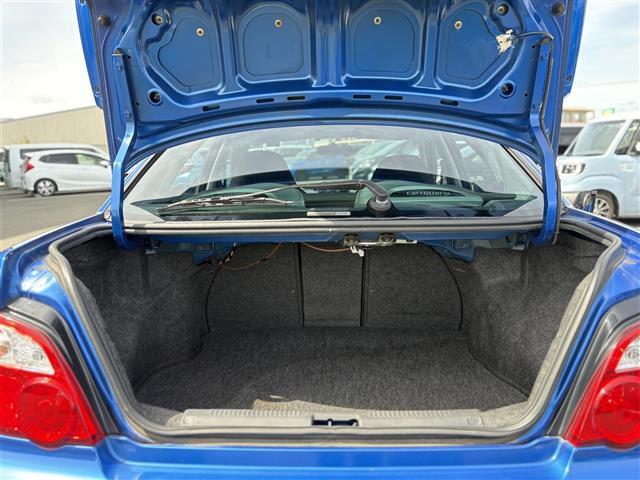 気になる車はすぐにお問い合わせください！画面右側の0066から始まる無料ダイヤルからお問い合わせ下さい！専門スタッフがお車のご質問にお答えいたします！