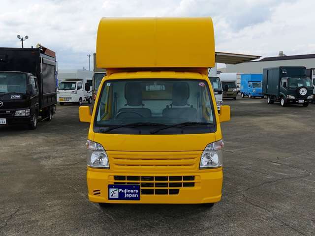 キッチンカー・移動販売車専門店☆フジカーズジャパン茨城中央店！ご希望の車種、希望のレイアウトなどお気軽に0296-70-5080までお問い合わせ下さいませ♪