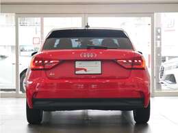 LEDリヤコンビネーションライトダイナミックターンインディケーター