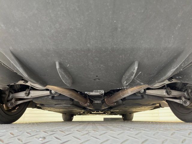 下回りがきれいなうちに、防錆加工の施工がオススメ。降雪地域はもちろん、沿岸部にお住いの方や、趣味でマリン・ウィンタースポーツをされる方にご好評いただいております。