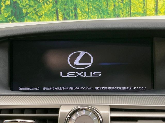 【12.3インチワイドナビ】高級感とインパクトのある大型ワイドナビを装備。各種オーディオ操作はもちろん、横長ワイド画面でのマップ2分割表示など、利便性も高いナビです♪