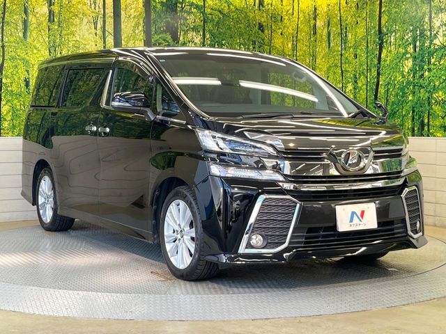 大好評のボディコーティング「弾スプラッシュコート」もご納車までに施工可能。通常のガラスコートと異なる、耐久年数6年の無機質ガラスコーティングが、ボディをキレイな状態に保ってくれます。