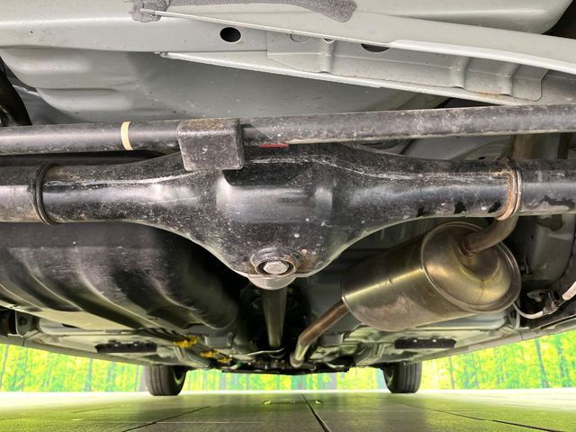 下回りがきれいなうちに、防錆加工の施工がオススメ。降雪地域はもちろん、沿岸部にお住いの方や、趣味でマリン・ウィンタースポーツをされる方にご好評いただいております。