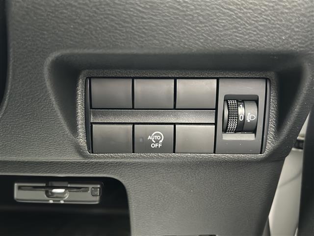 【運転席操作部】快適なドライブを楽しむための機能が装備されています！運転席から触れるので、使いやすいです！除菌プランいれていただくと、さらに清潔で安心していただけます！