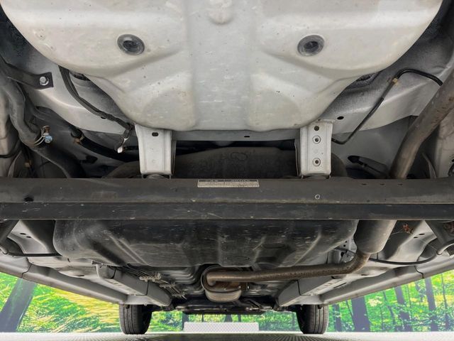 下回りがきれいなうちに、防錆加工の施工がオススメ。降雪地域はもちろん、沿岸部にお住いの方や、趣味でマリン・ウィンタースポーツをされる方にご好評いただいております。