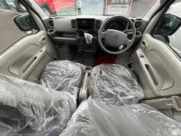 ☆弊社の整備工場には国家資格を持った整備士が多数在籍しております。また、軽自動車だけでなく普通車や外車の整備も実施しておりますのでご購入いただいたお車だけでなくご家族のお車の整備もお任せください☆