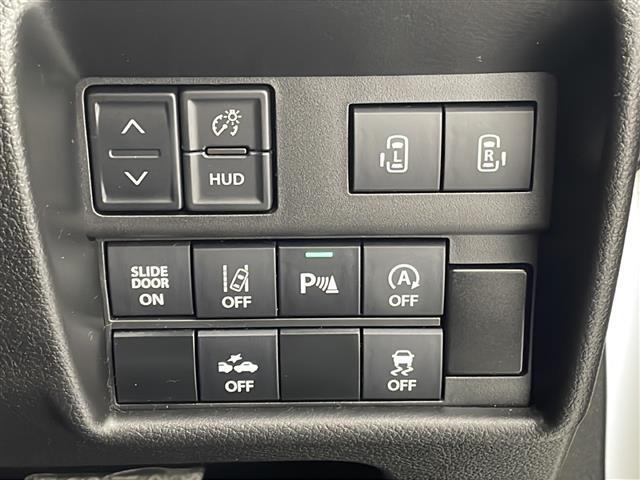 【運転席操作部】快適なドライブを楽しむための機能が装備されています！運転席から触れるので、使いやすいです！除菌プランいれていただくと、さらに清潔で安心していただけます！
