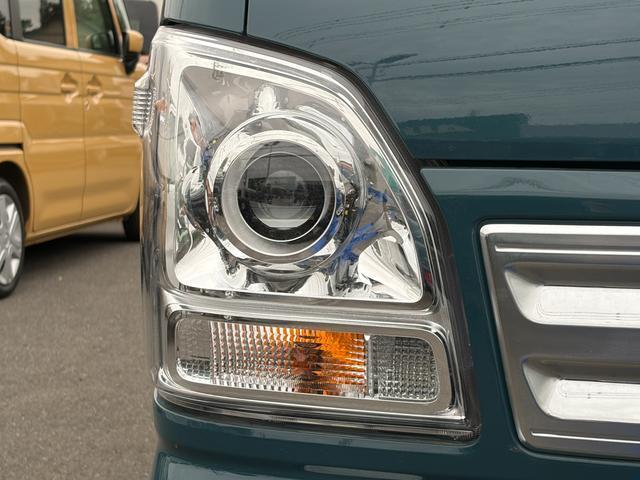 大変申し訳ありませんがお車のお取り置きは行っておりません。ご希望のお車がありましたらぜひお早目に来店ください。