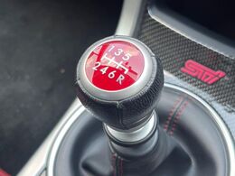 【フロア6速MT】走りの6速MT！！スポーティーな走行をお楽しみいただけます♪